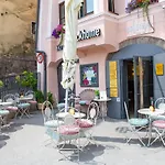Blackhome Innsbruck Boutique I contactless check-in
